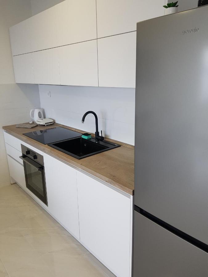 La Vista Apartments Mimice Εξωτερικό φωτογραφία