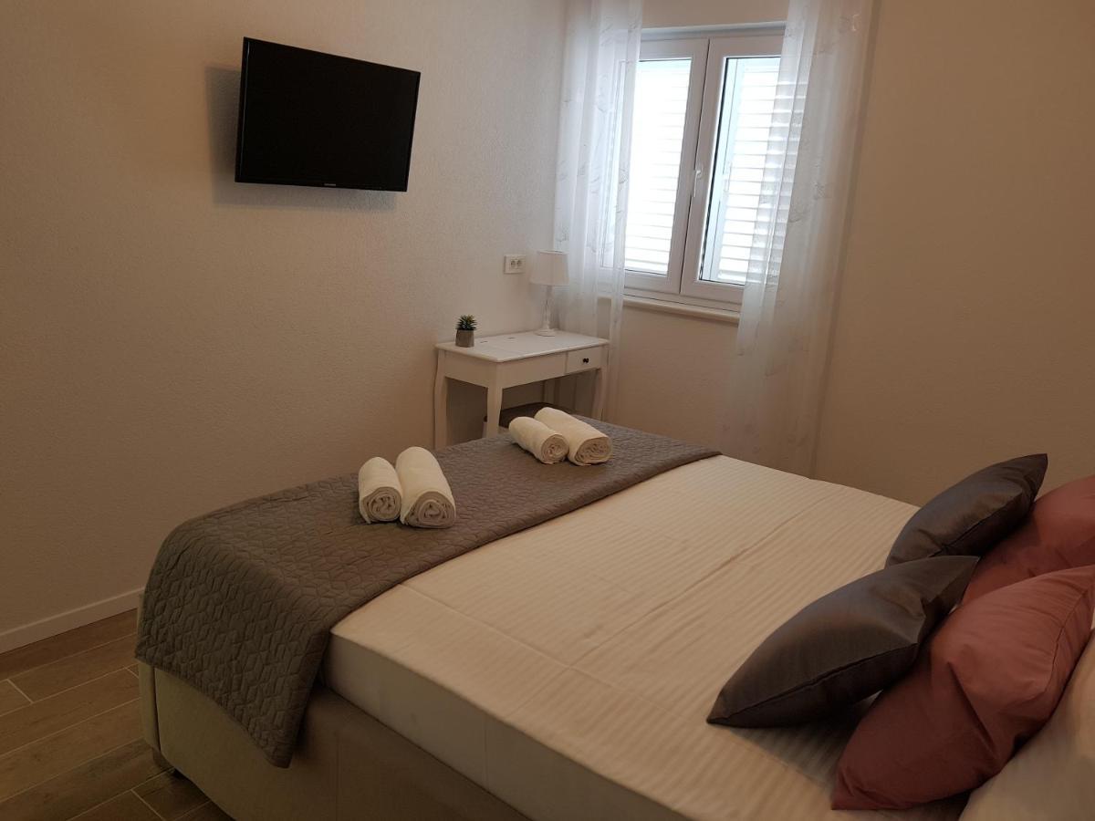 La Vista Apartments Mimice Εξωτερικό φωτογραφία