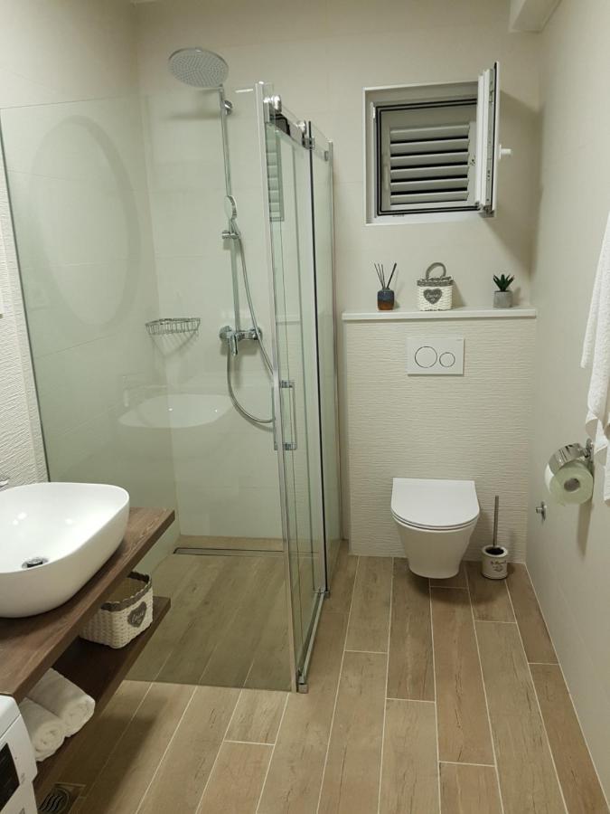 La Vista Apartments Mimice Εξωτερικό φωτογραφία
