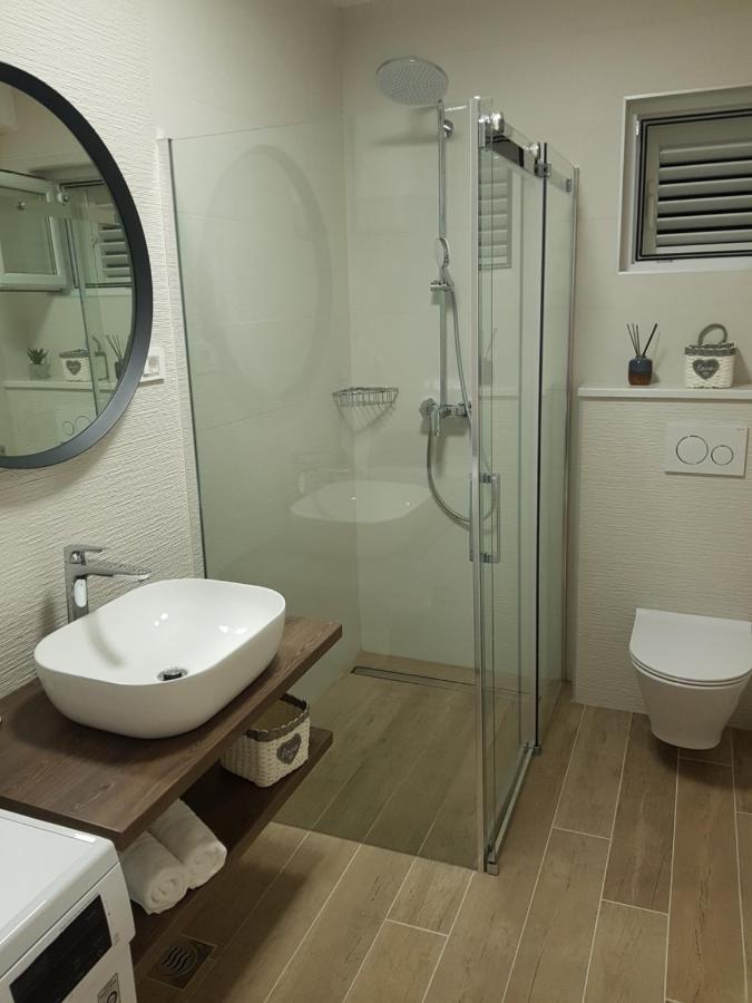La Vista Apartments Mimice Εξωτερικό φωτογραφία